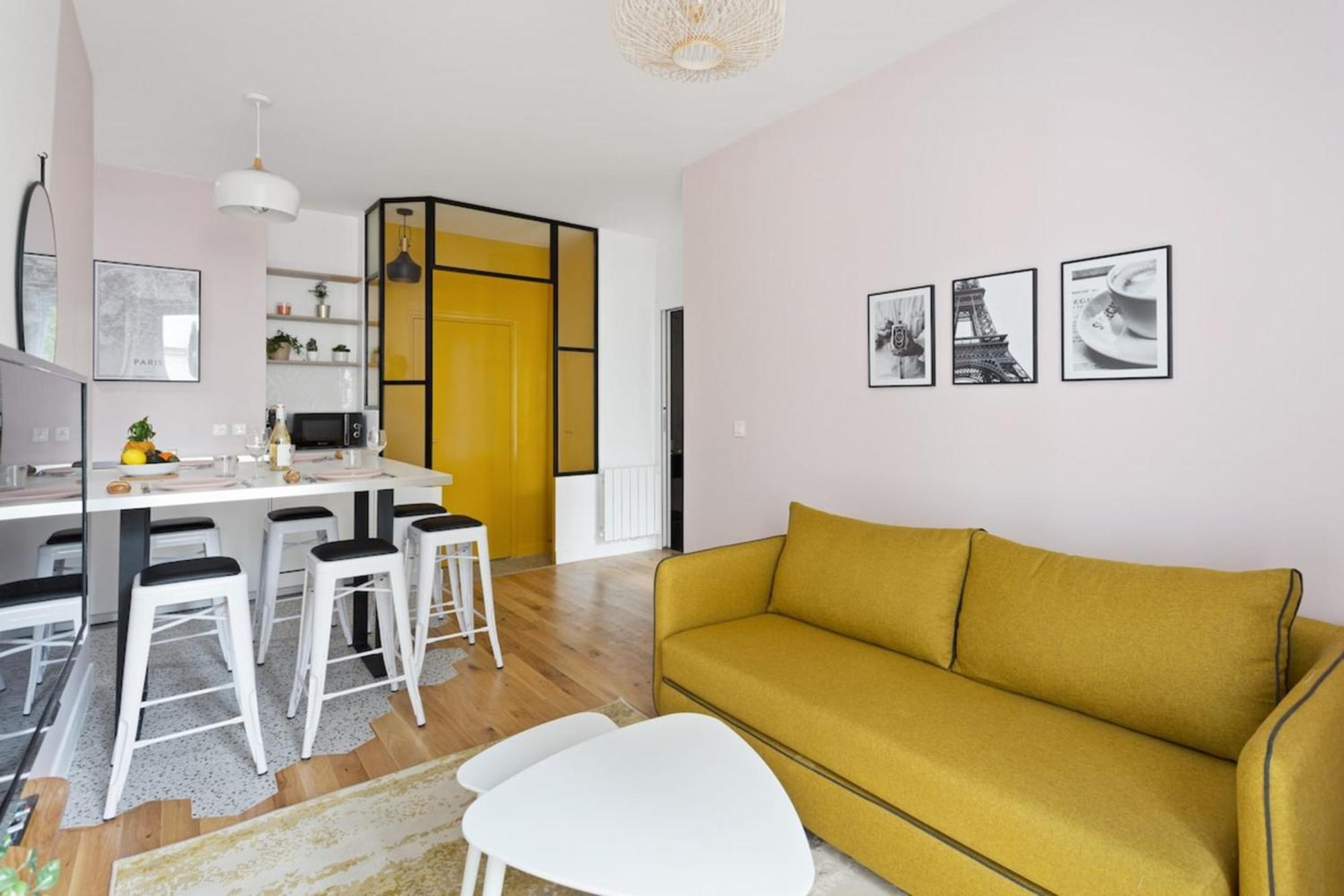 Apartment Pink Design 2bdr Flat In The Heart Of Bastille *
