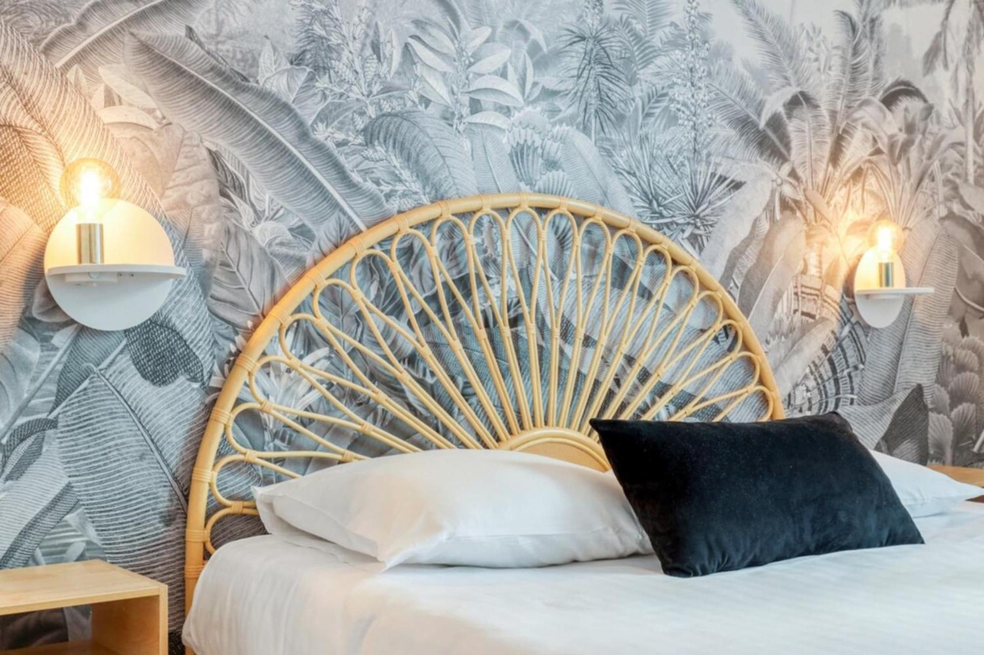 Pink Design 2bdr Flat In The Heart Of Bastille * Paris